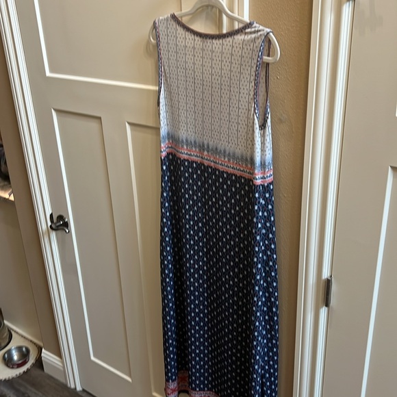 Patterned dress - Picture 3 of 3